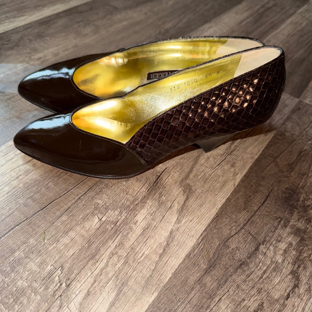 Walter Steiger Brown Patent Snakeskin Pumps Italy 6.5B - Picture 2 of 7